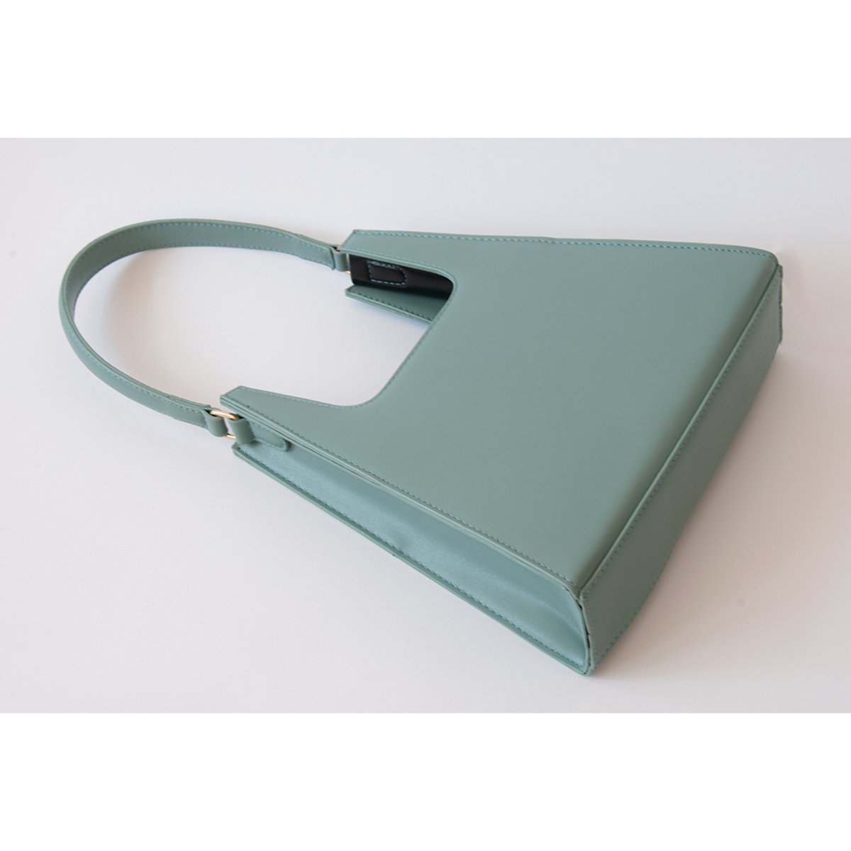 Jiyo blauwgroen tas