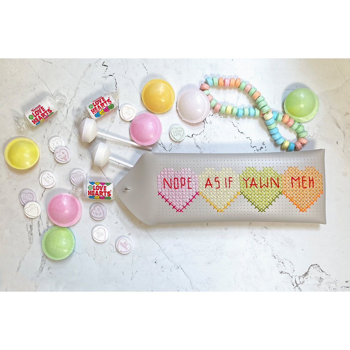 Étui à crayons / porte-lunettes Stitch