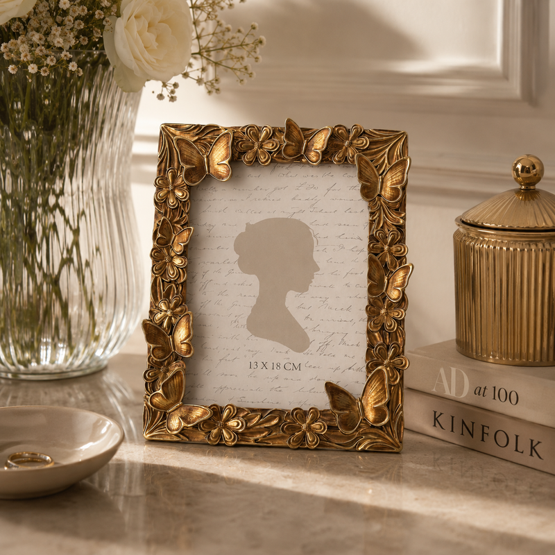 Gold resin butterfly photo frame 17x24 cm