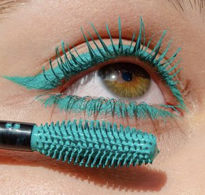 Green Mascara