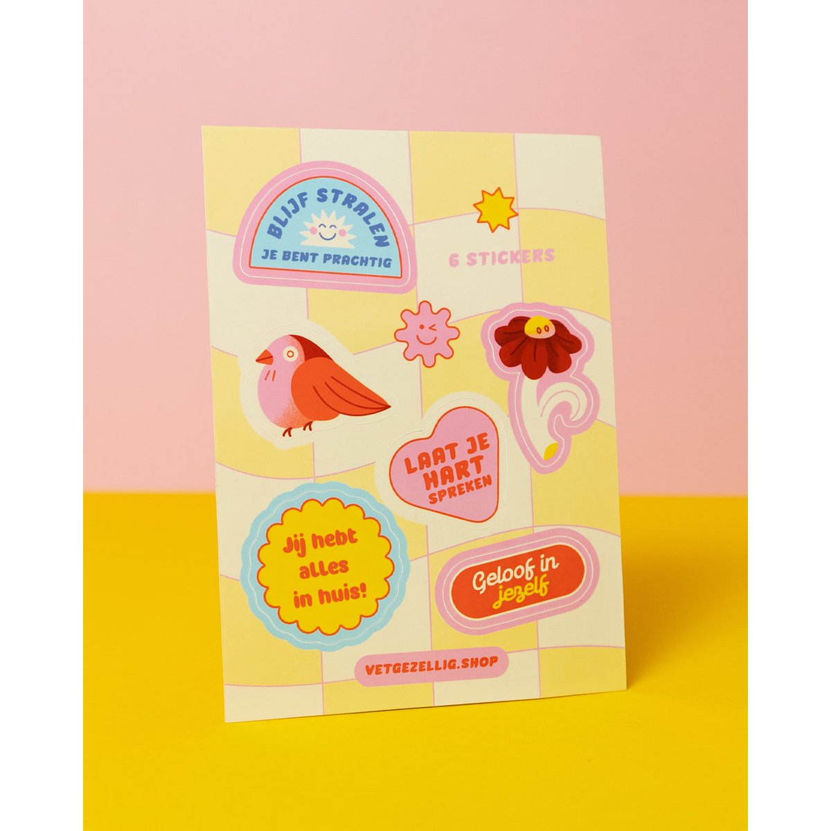 Stickervel ‘Liefde om te Plakken’ – Geel