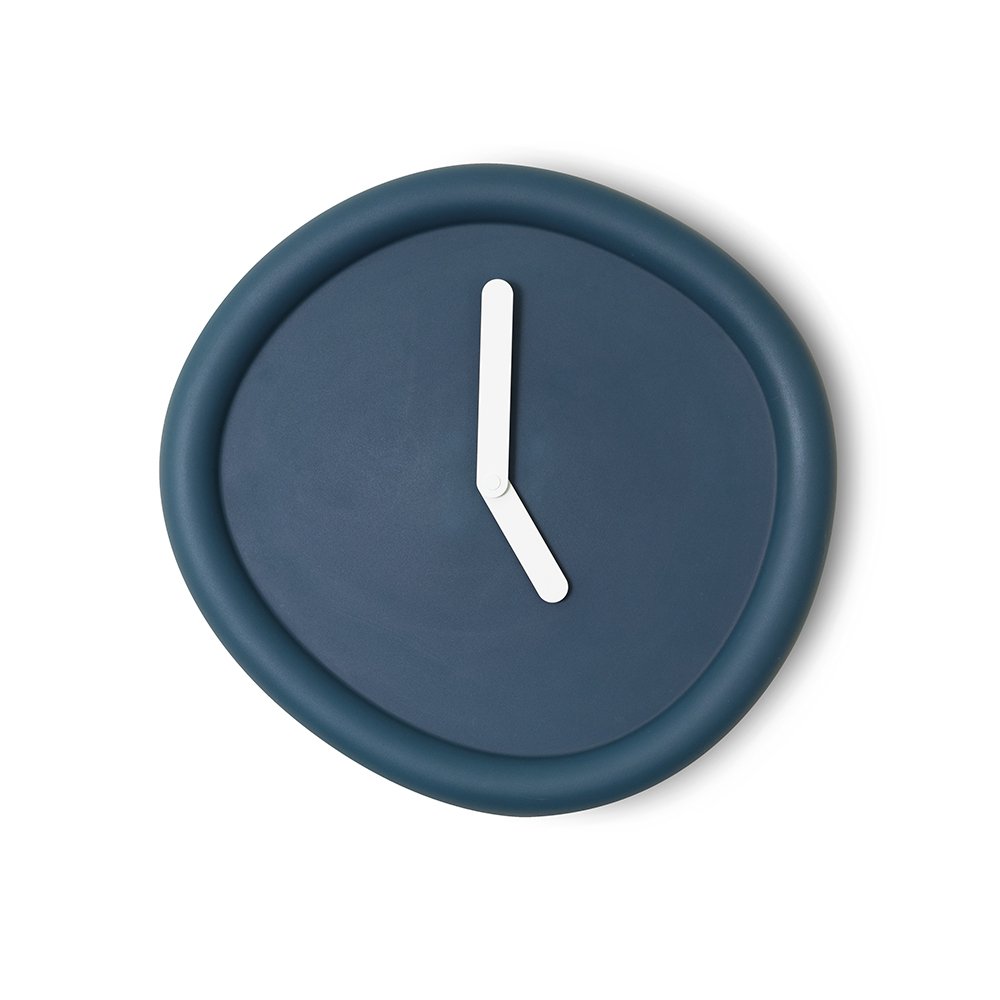 ROUND CLOCK