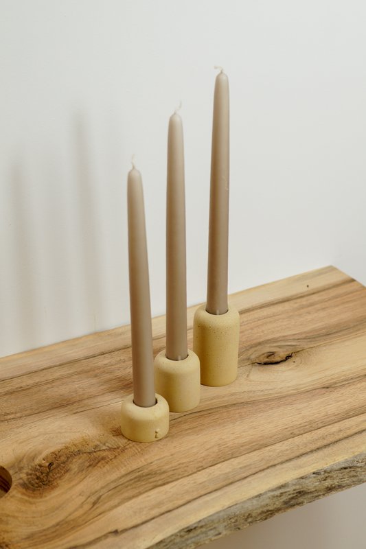 Beige lysestager
