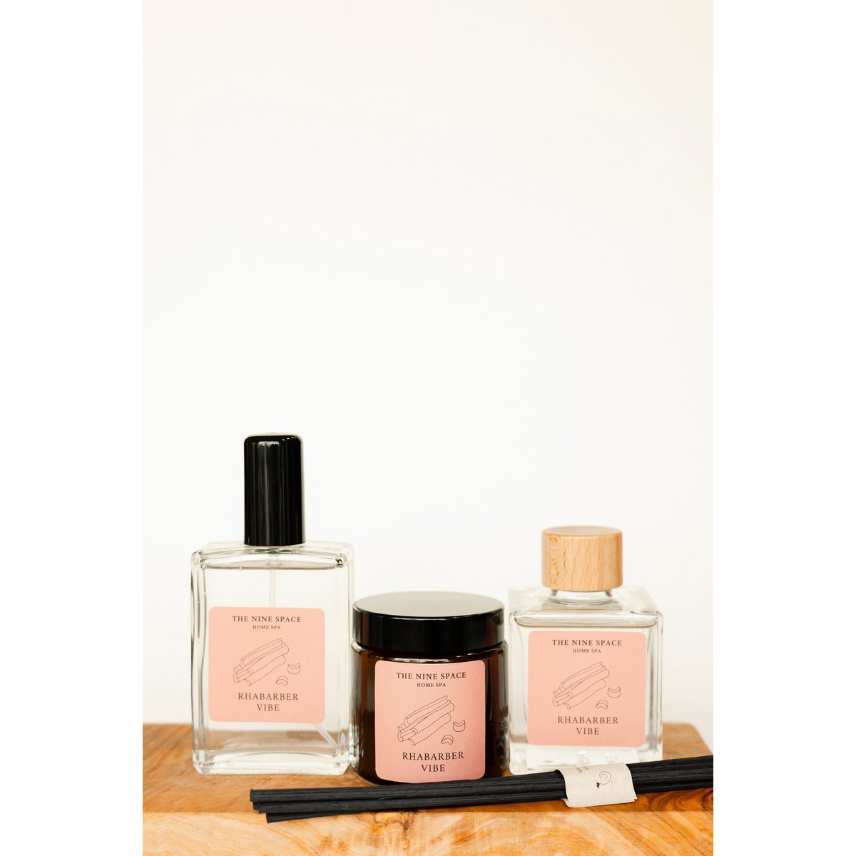 Rhubarb vibe candle - brownlas mini
