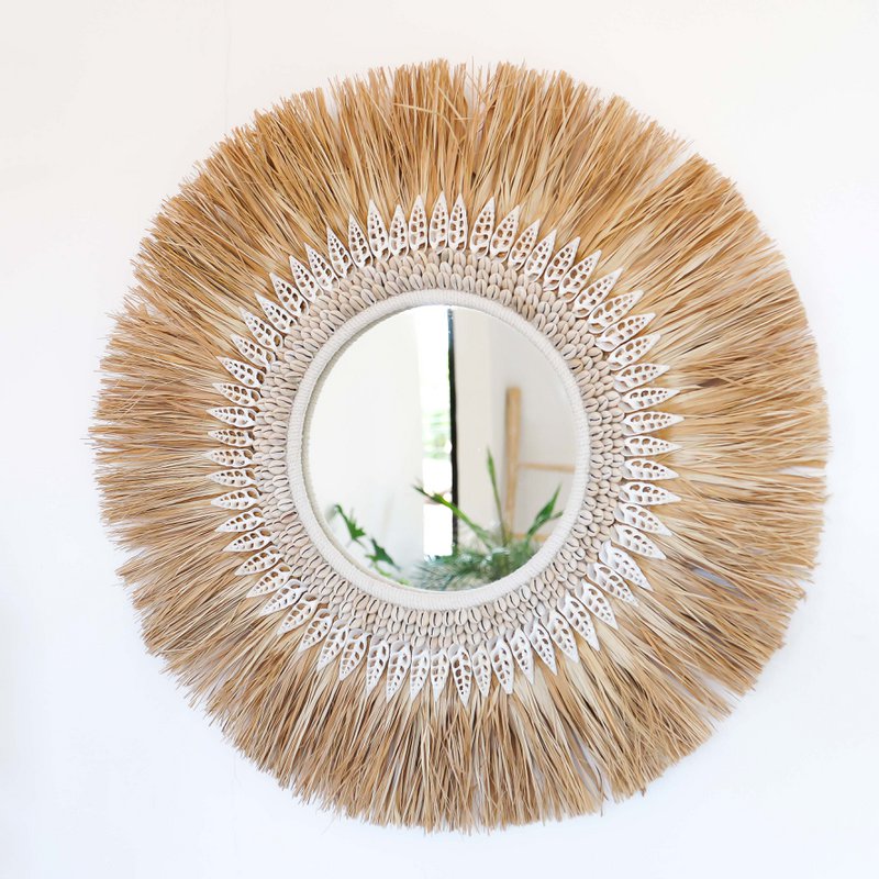 Raffia round mirror with cowrie shells - Mawi ø70cm