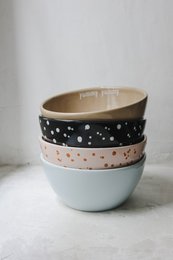 Sisi bowl, Nom Nom