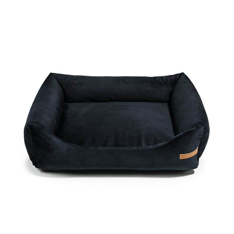"Otto" black dog bed with orthopaedic mattress