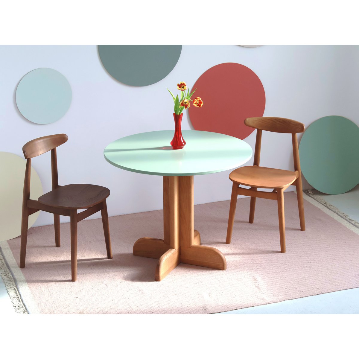 Ronde eettafel Dega