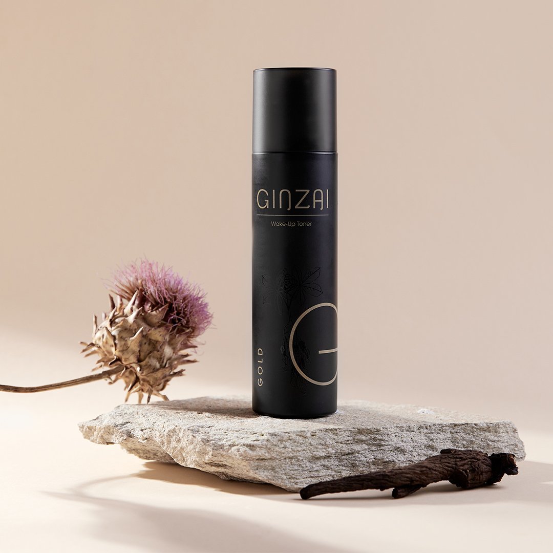 Wake-up toner with ginseng