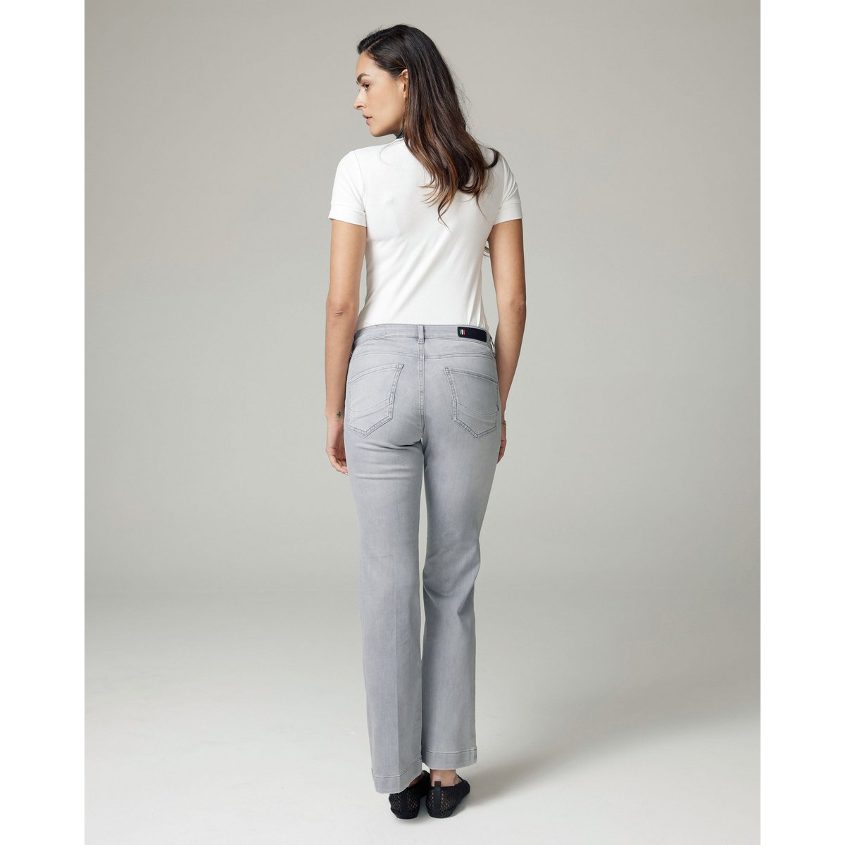 Jeans svasati grigi a vita media | La Luna