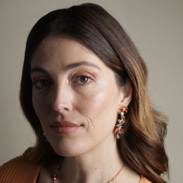La Bloemen Purple Flower Earrings