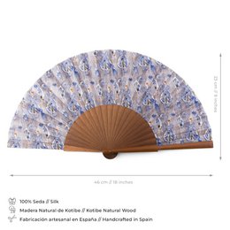 Handgefertigter Seidenlüfter mit blauem Ikat -Muster
