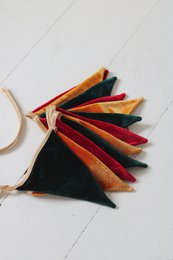 “Merry Christmas” velvet Garland, holiday home decor
