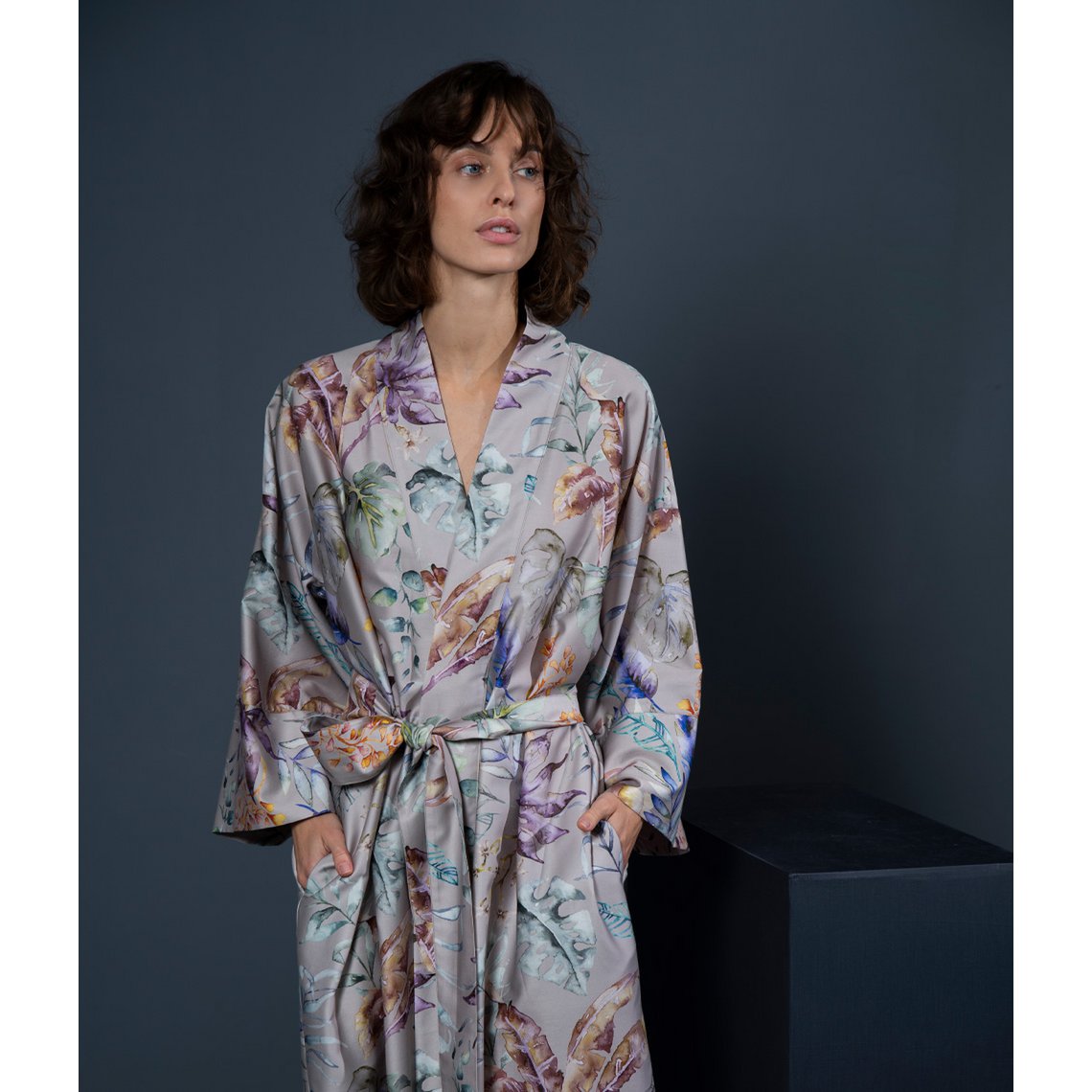 Badekåbe Kimono Flora Costera Mandel