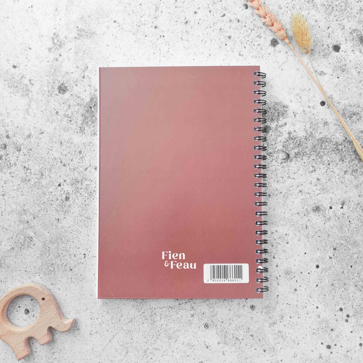 Baby shower fill-in book rust universe