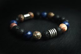 WHISPER armband
