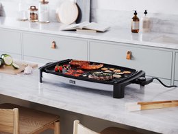 LIFETIME electric grill with TÜV & GS 2200 watts - electric grill 4-8 people | Portable XXL indoor grill | Tepaniaky table grill electric grill for balcony
