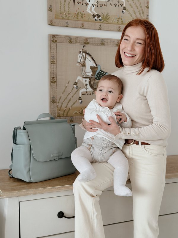 Sac de Grossesse MIREM By Nenina & Co Dusty Blue + Cadeau Matelas à Langer + Attache Sucette