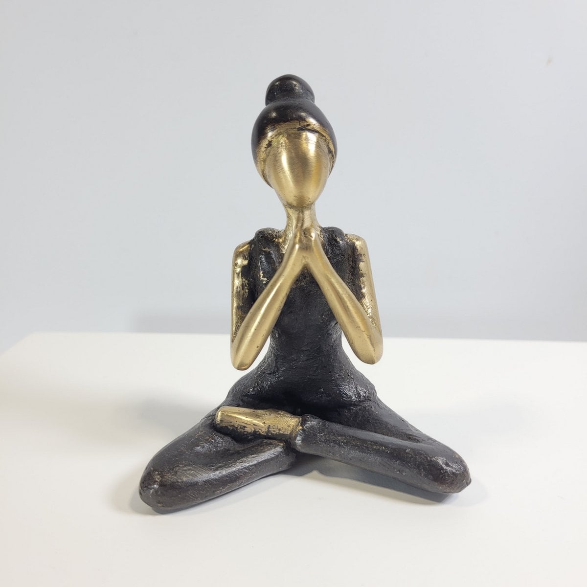 Bronze skulptur yoga "Danielle" | af Hamidou | forskellige farver og størrelser