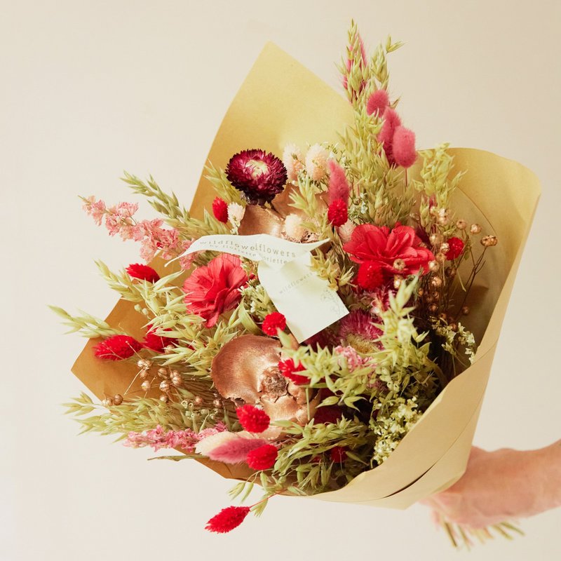 Classic Bouquet - Red Allure