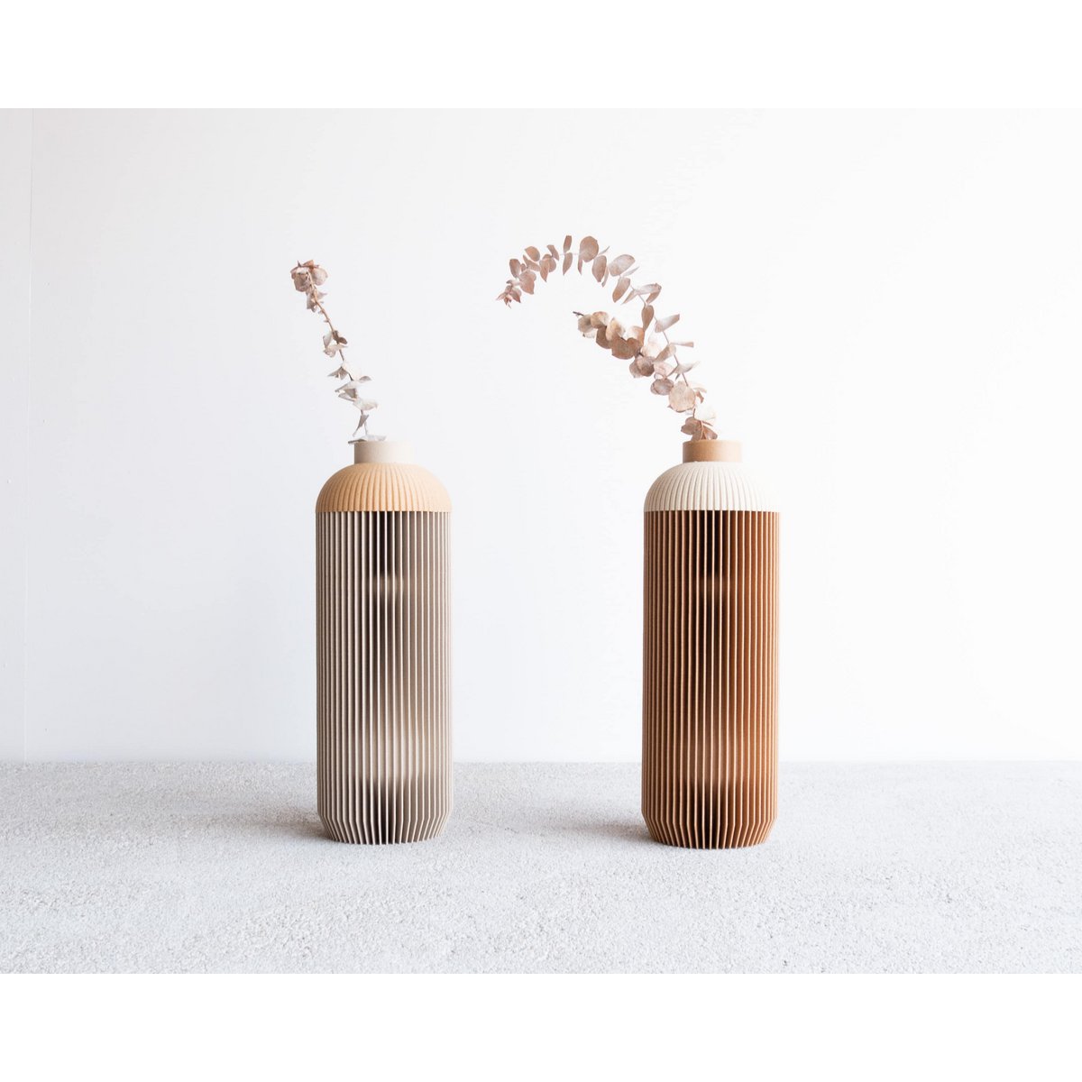 Onde Vase - Natural Wood and Mist White