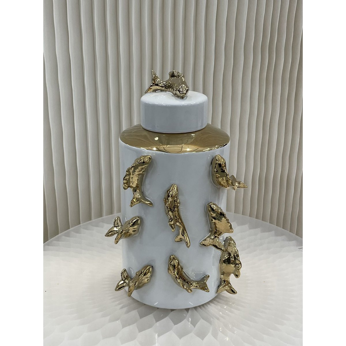 FISH WHITE JAR