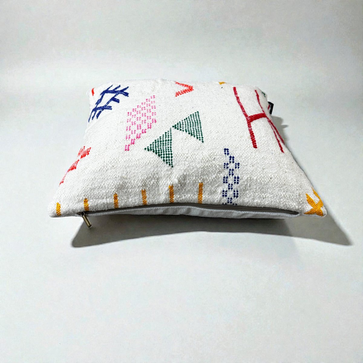 LEI! Kussen - Kleurrijke Lijn - 50x50 (VERKOCHT - B2B - 03/02/2026)