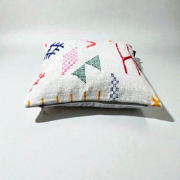 LEI! Kussen - Kleurrijke Lijn - 50x50 (VERKOCHT - B2B - 03/02/2026)