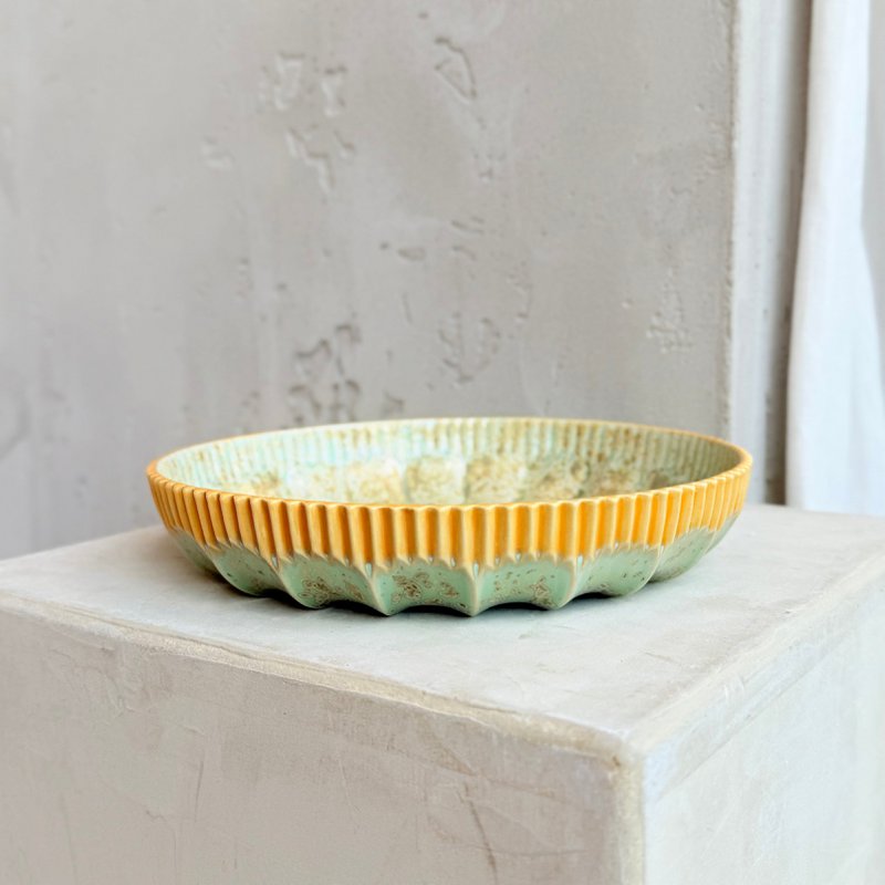 Bloom Plate - Spring Glow