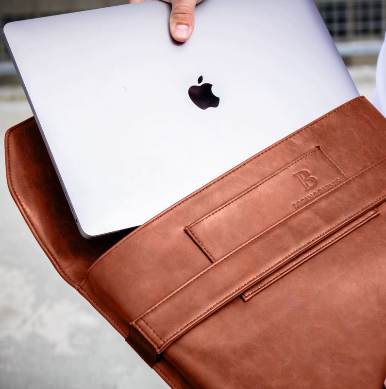 SEVILLA - cognac - Housse pour ordinateur portable
