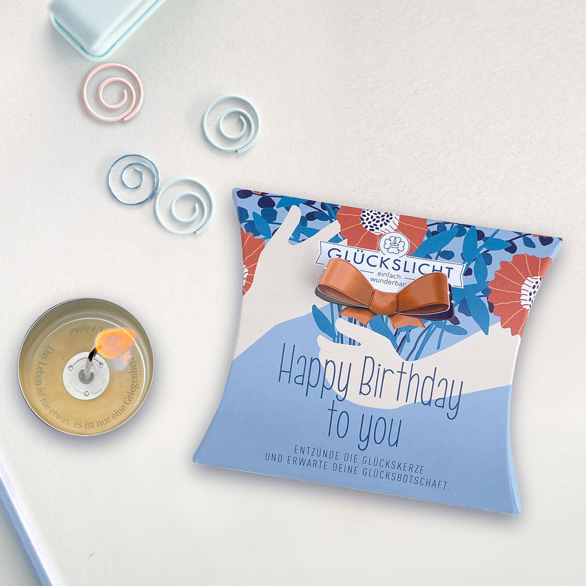 Lumière porte-bonheur / Dans le coffret cadeau avec un nœud découpé 🎀 / Émotion / Joyeux anniversaire