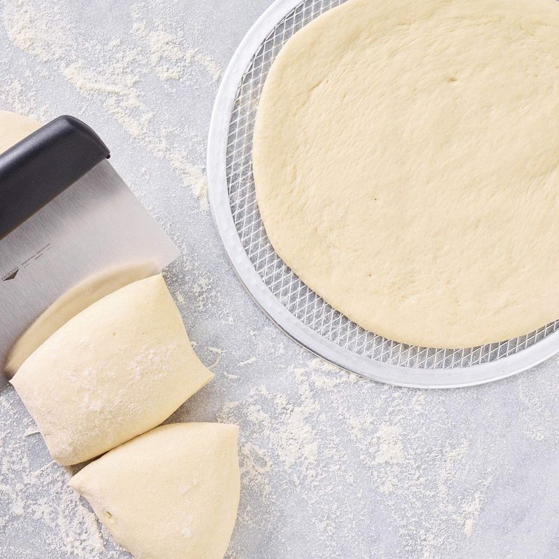 2 Bandejas para pizza de aluminio perforadas para cocción al horno 30 y 33 cm FM Professional