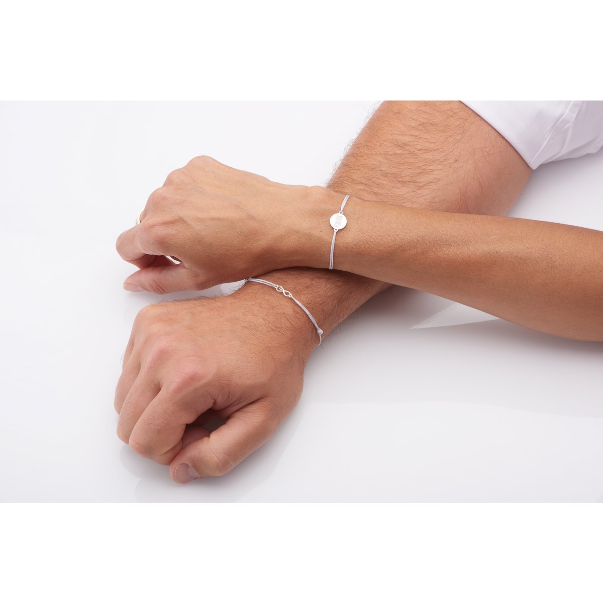 Display with bracelets