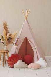 „Pinkes“ Tipi-Zelt