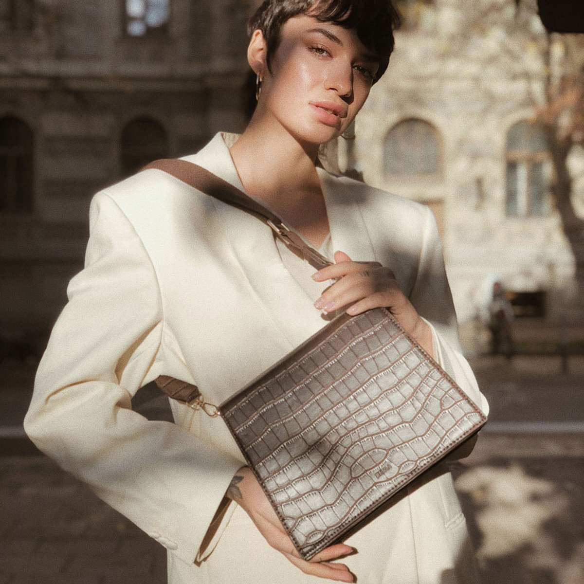 Jeele Croc-Brown Bag
