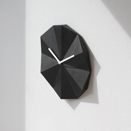 Delta-Uhr Schwarz
