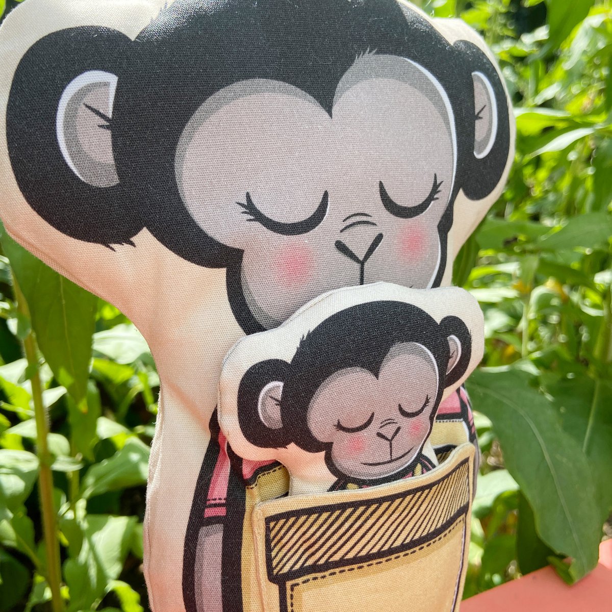 Mono de peluche ecológico