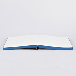 Où est mon esprit - Graphique L | Carnet A5+ | Journal pointillé | Points de 3,5 mm | 256 pages numérotées | Papier Premium 120g | cuir recyclé bleu | produit de manière durable en Allemagne chland