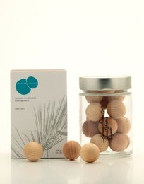 AROMATIC WOODEN BALLS PINUS SYLVESTRIS