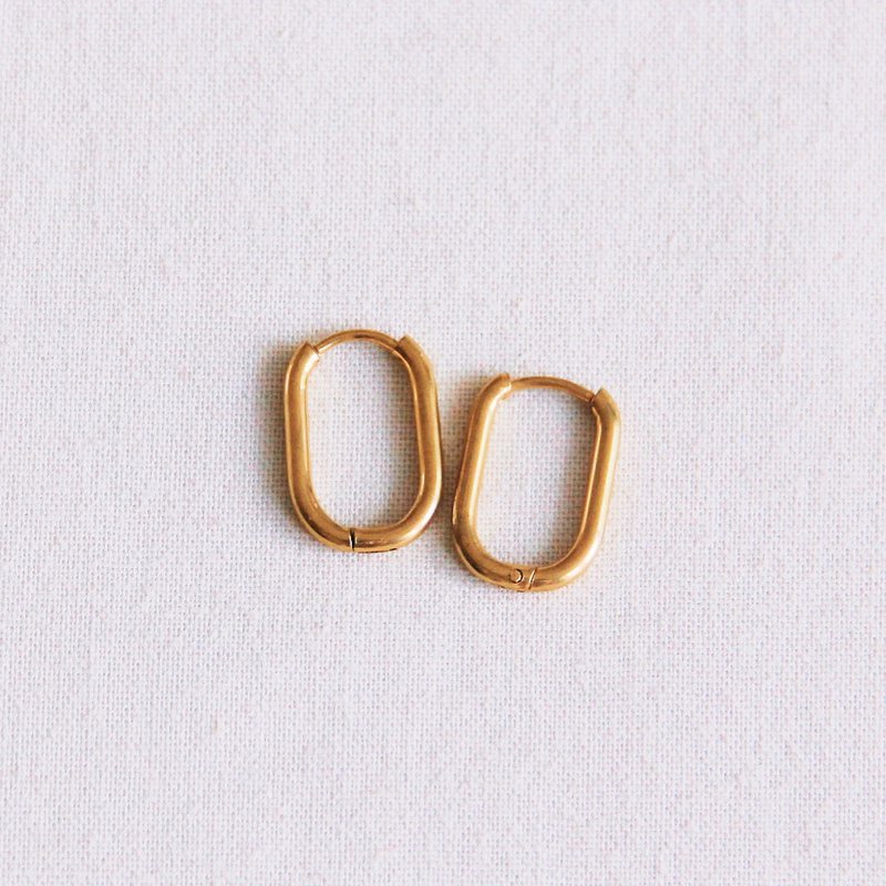 EA554: Rustfrit stål creol oval 16mm "basic" - guld