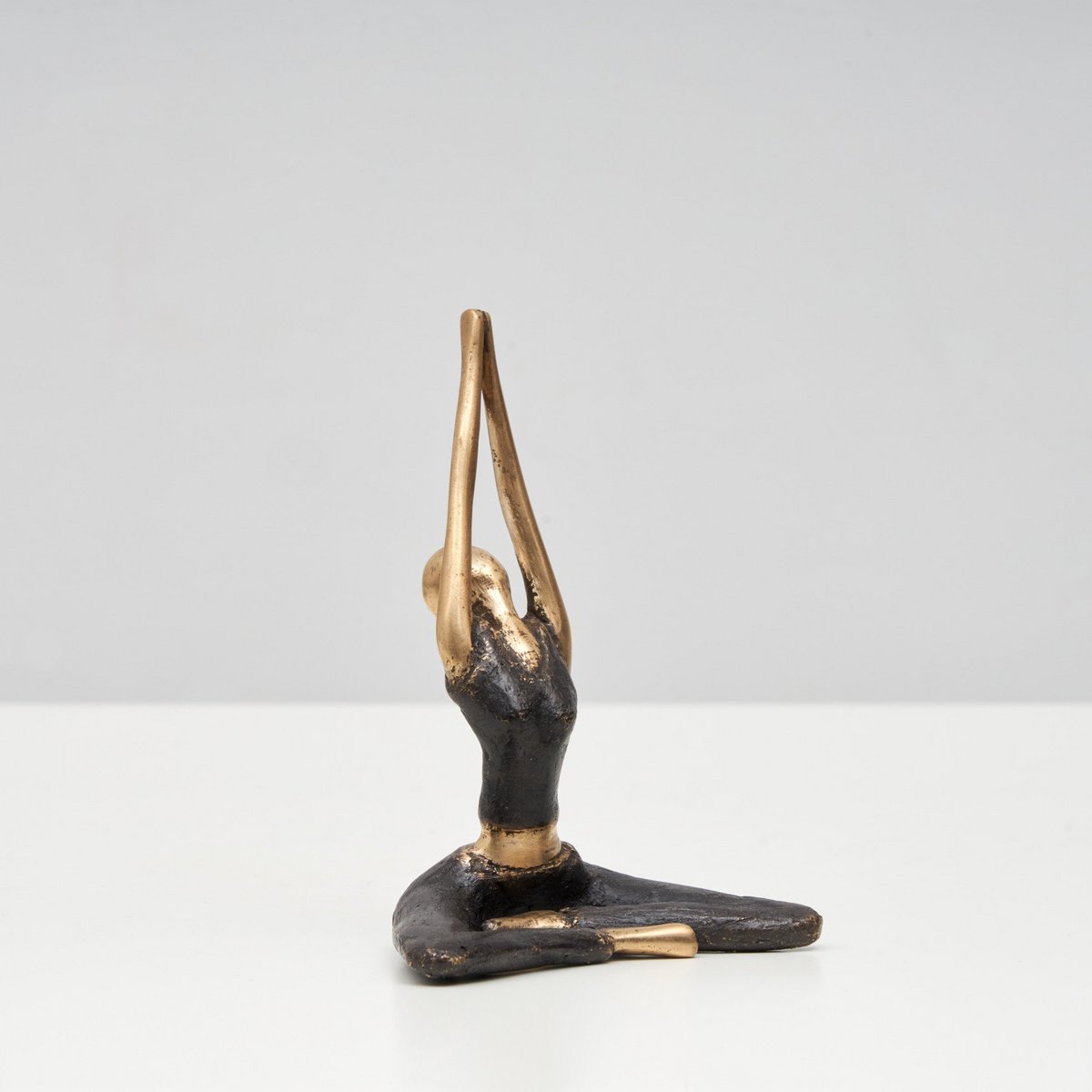 Bronze skulptur yoga "Adeline" | af Hamidou | forskellige farver og størrelser