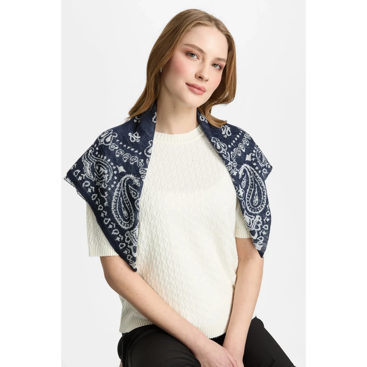 Mohair Pera Foulard (Navy-Beige)