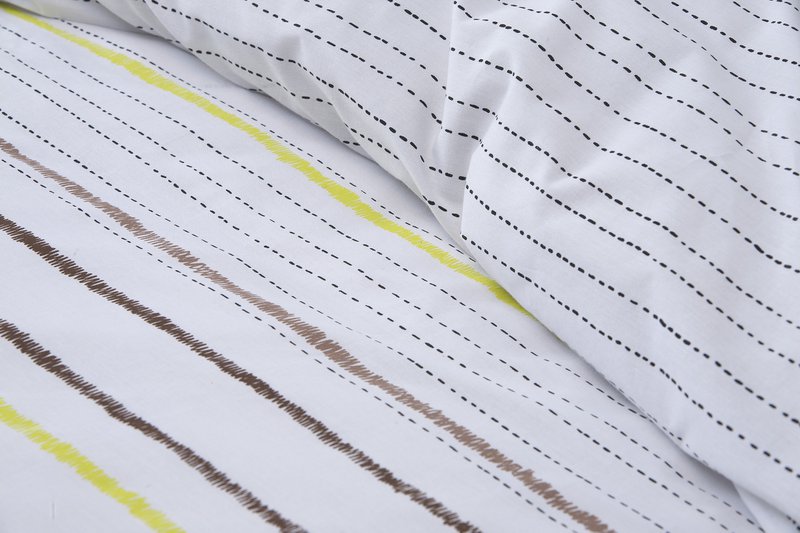 100% Cotton Duvet Cover - Scratch White