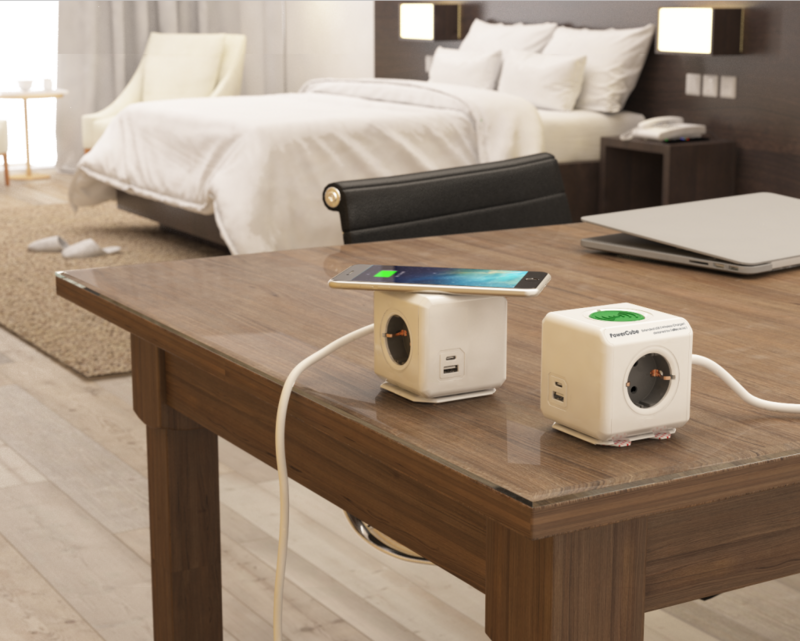 PowerCube Extended USB A+C WirelessCharger