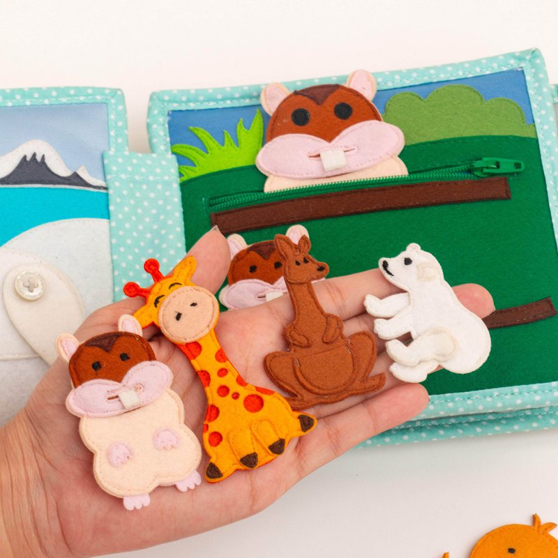 Jolly Jungle - 6 page mini quiet book