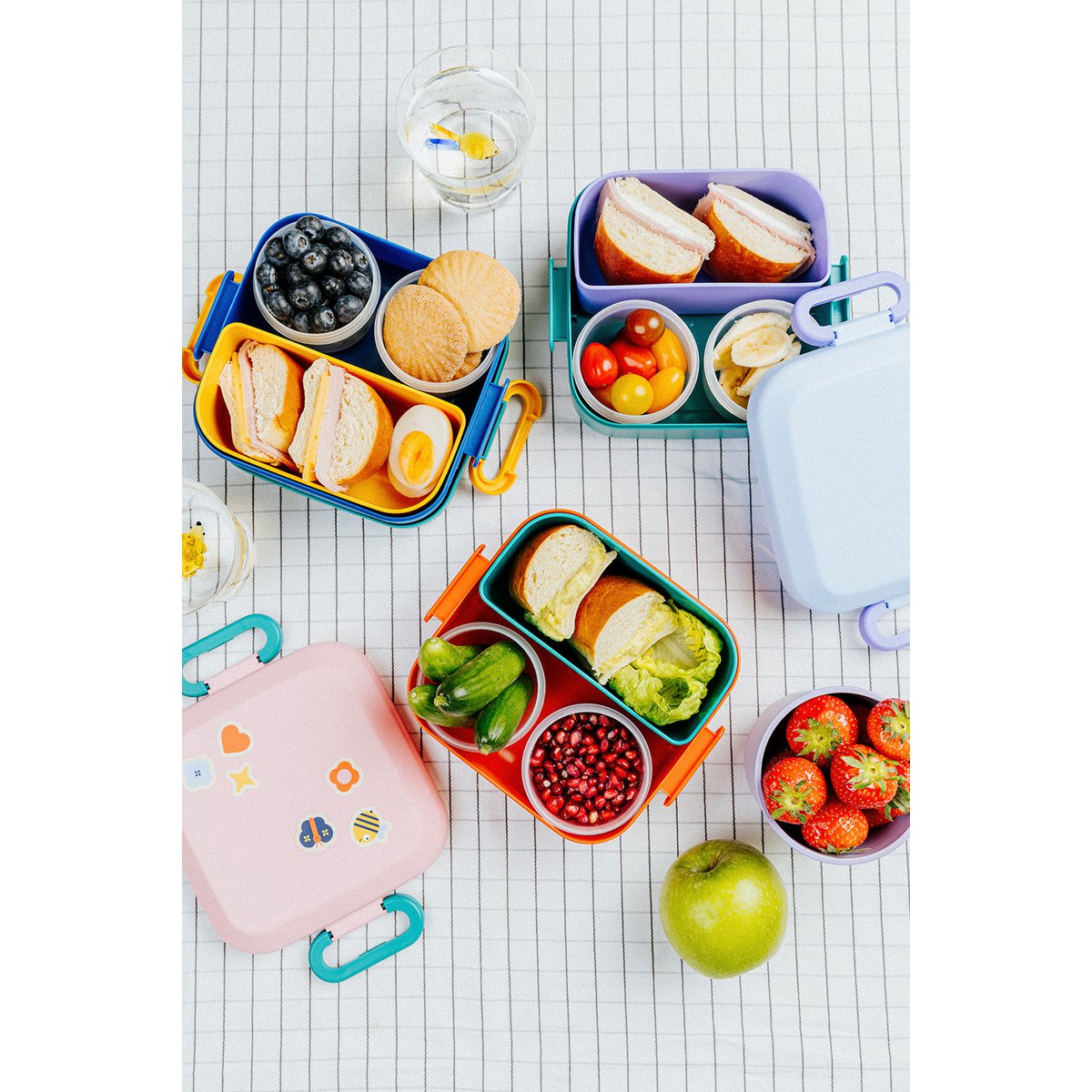 Rikko Lunchbox for Kids with 2 Removable Snack Boxes Copy