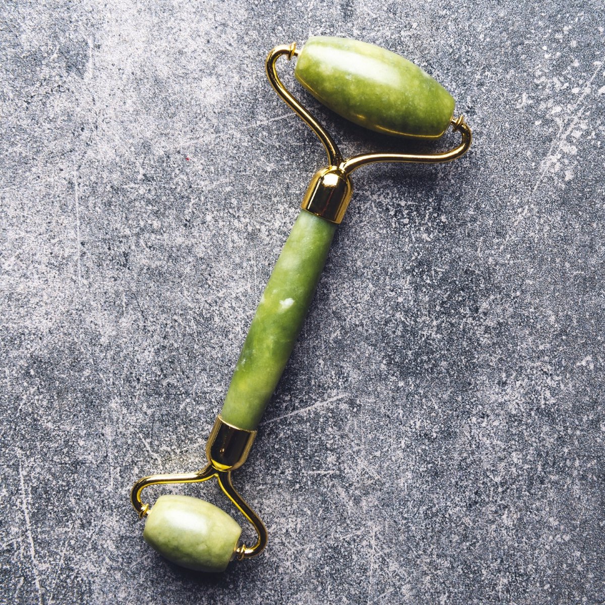Set de 2 Rodillos Masajeadores - en Piedra Jade Verde - Herramienta Natural y Masaje Facial - Bienestar Lift