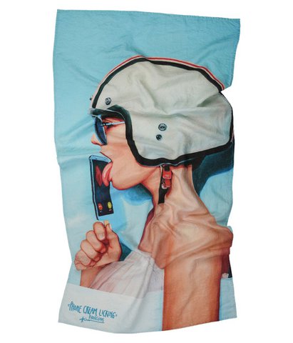 Linen beach towel Phone Cream Licking - Algis Kriščiūnas