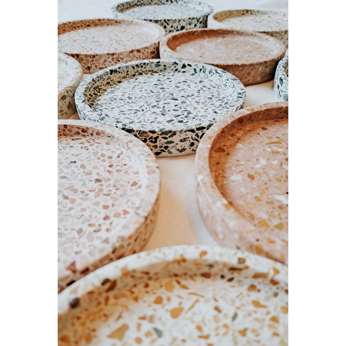 Round Tray - Roma Collection