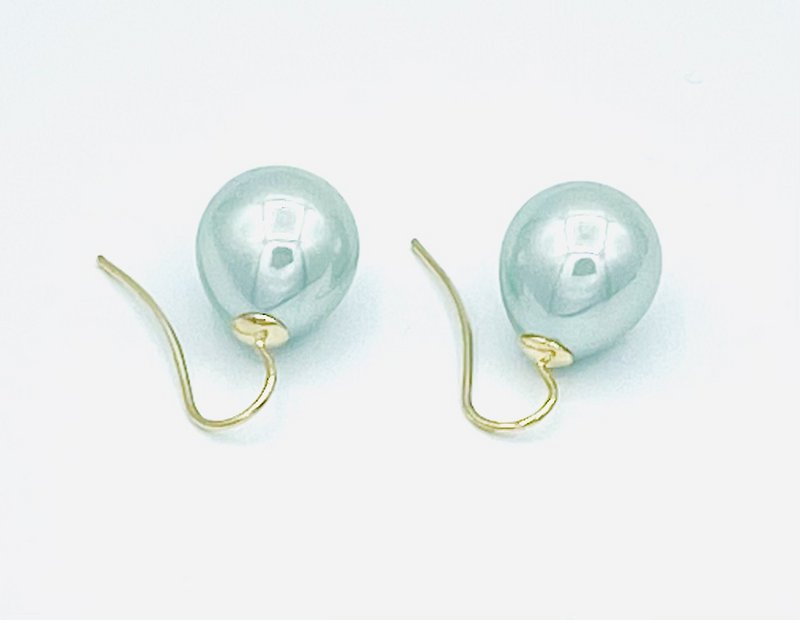 Pearl earrings classic jade green gold plated